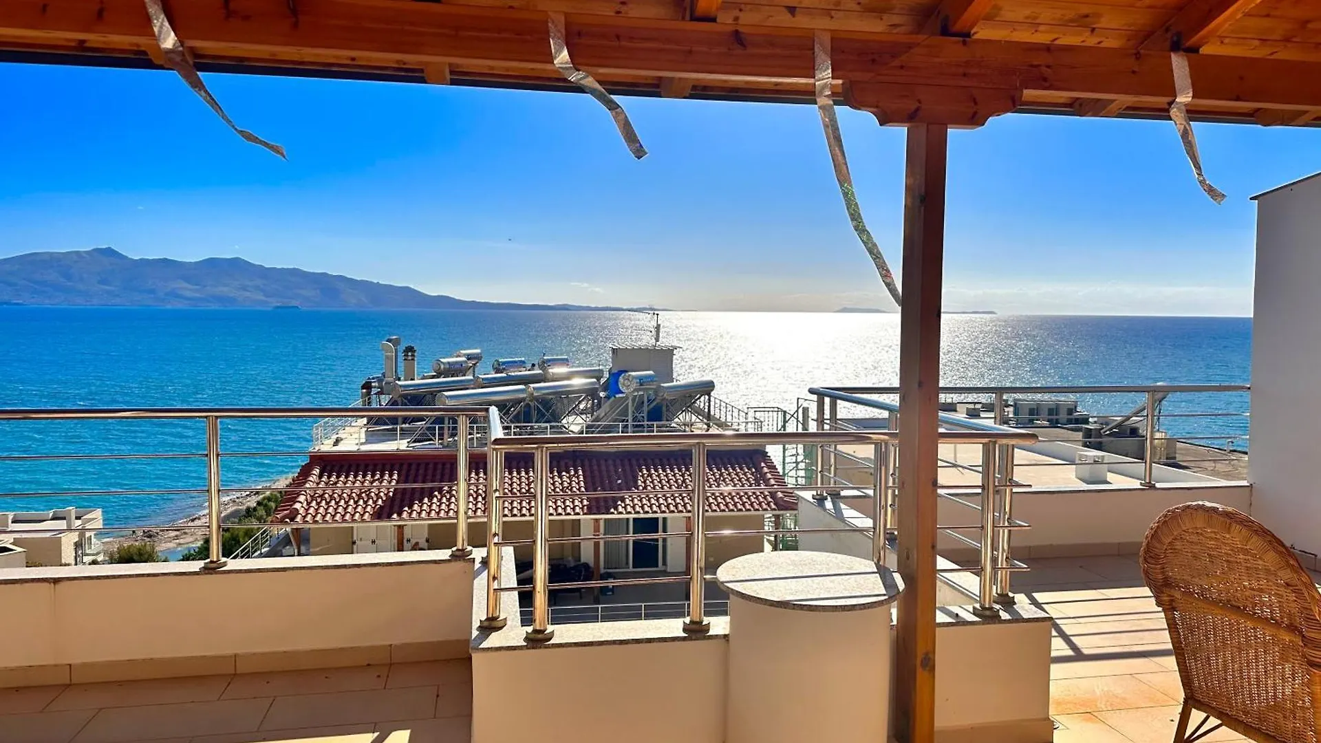Wave N' Sea Apartment Sarande