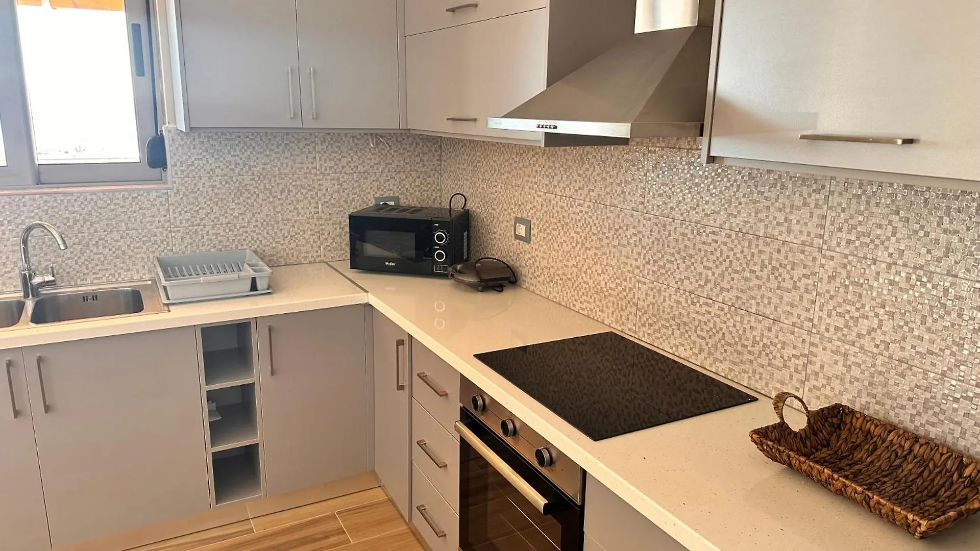 Wave N' Sea Apartment Sarande