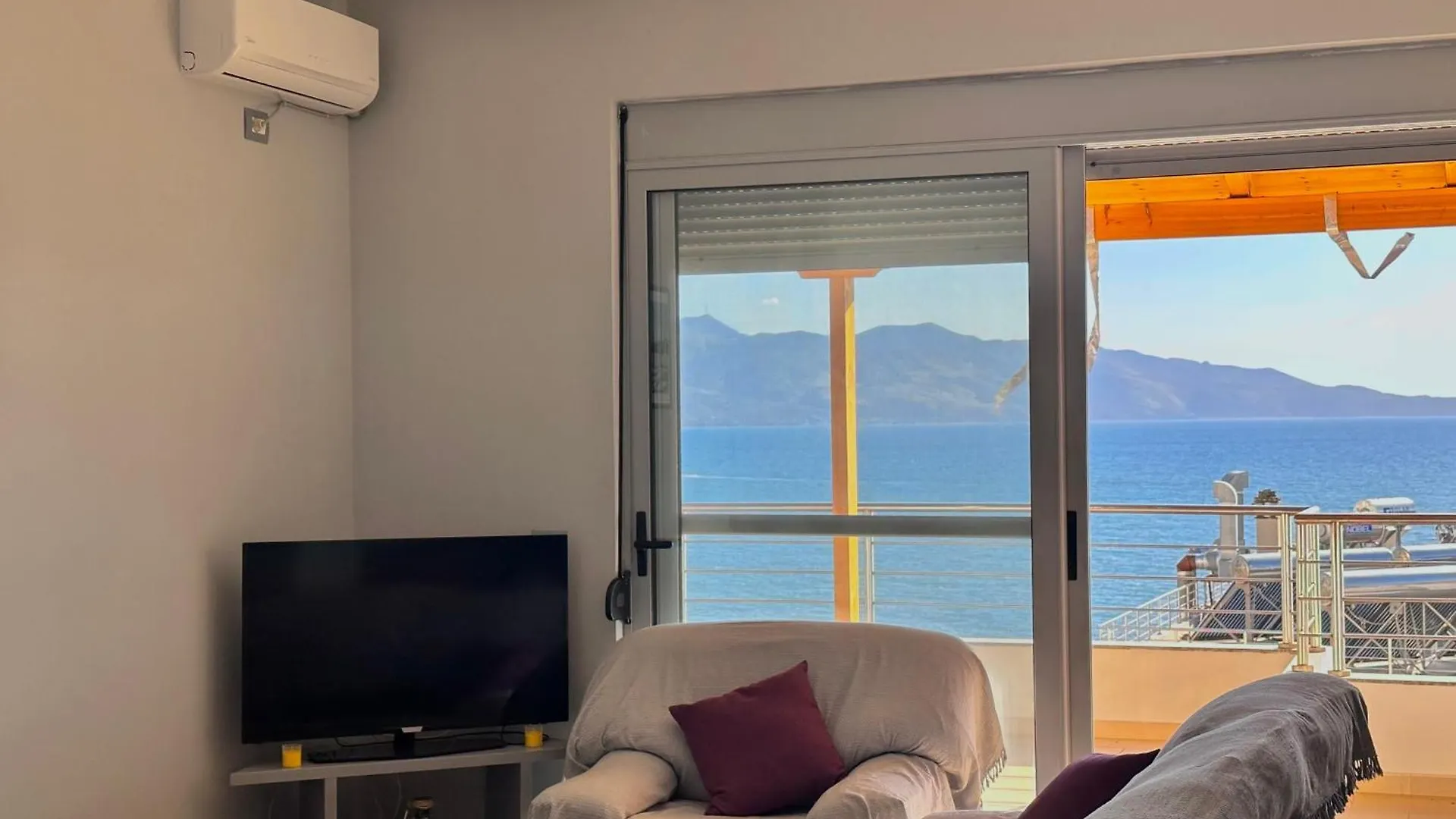 Wave N' Sea Apartment Sarande
