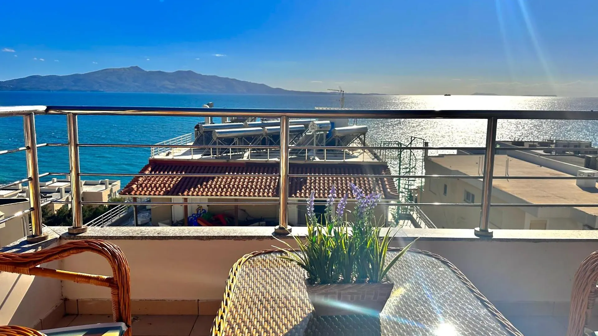 Wave N' Sea Apartment Sarande Albania