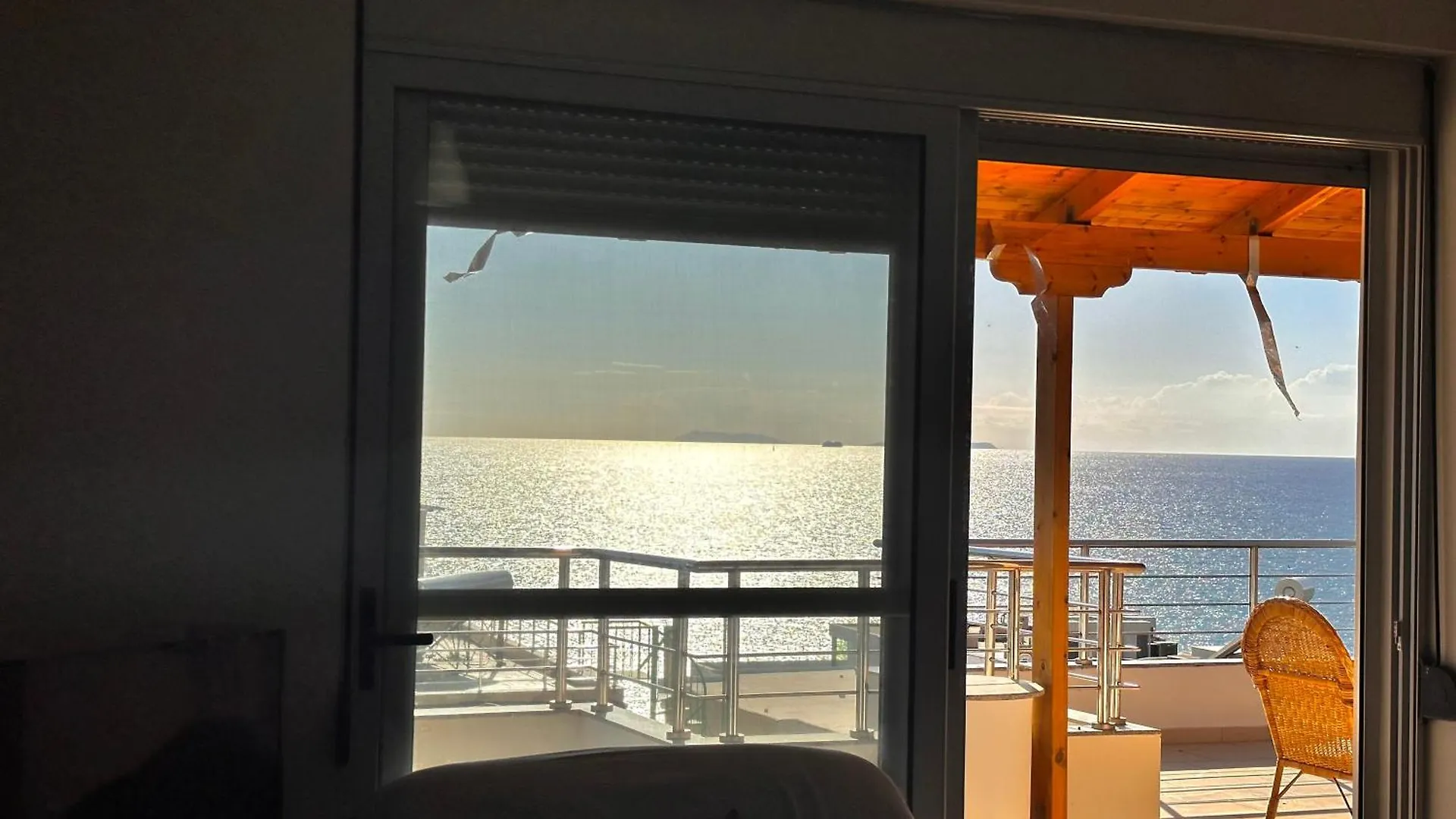Wave N' Sea Apartment Sarande